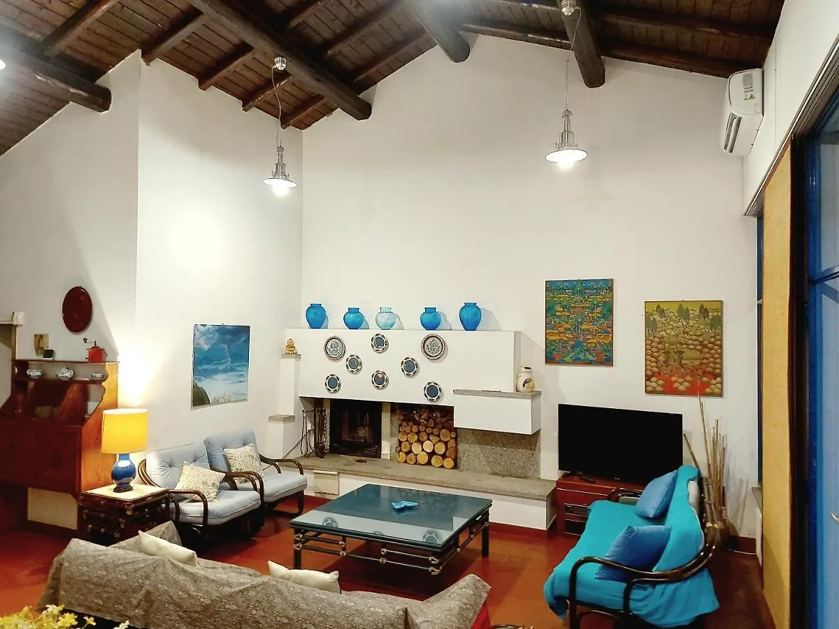 Villa With Private Pool And Garden Tradate