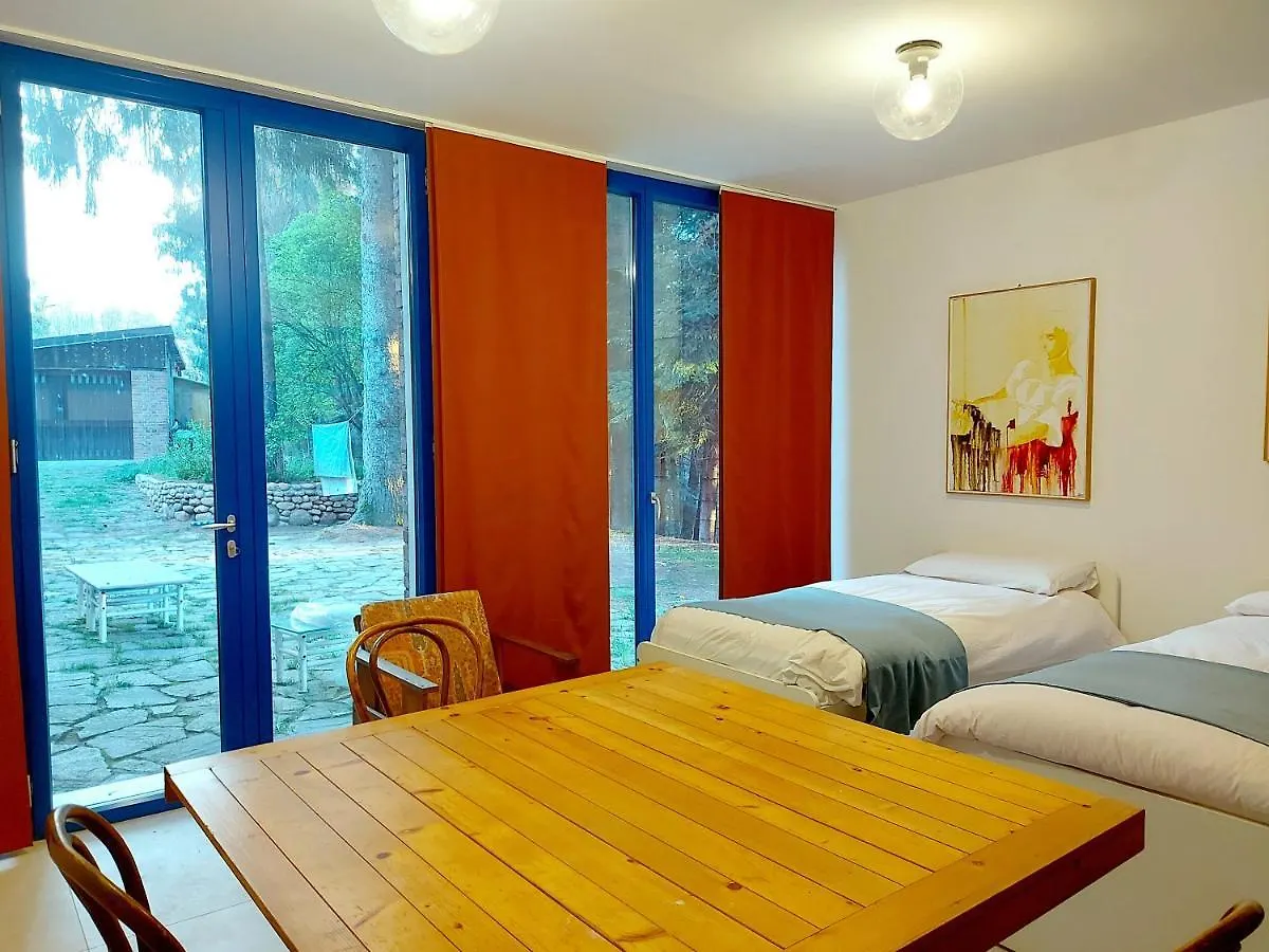 Villa With Private Pool And Garden Tradate