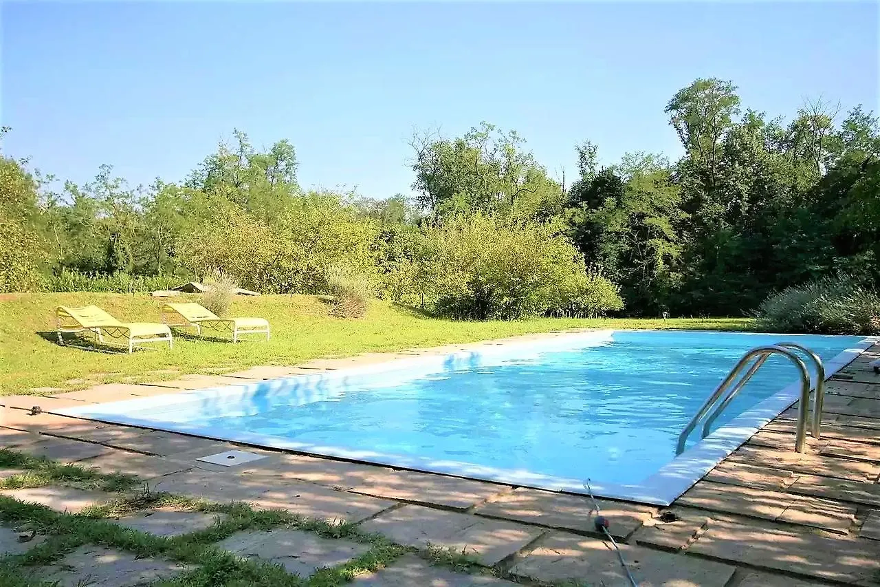 Villa With Private Pool And Garden Tradate